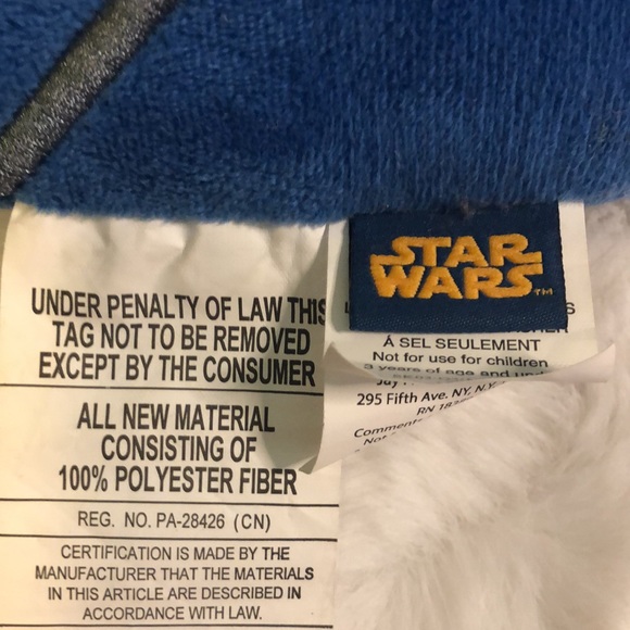 Star Wars Darth Vader Neck Pillow - Picture 3 of 5